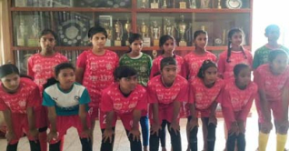 মাঠে নেমেও খেলতে পারল না গাইবান্ধার নারী ফুটবলাররা