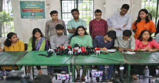 ডাকসু নিয়ে দুই জরিপ, নিরপেক্ষতা নিয়ে প্রশ্ন প্রার্থীদের ডাকসু নিয়ে দুই জরিপ, নিরপেক্ষতা নিয়ে প্রশ্ন প্রার্থীদের