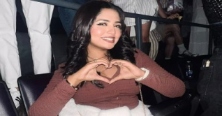 এবার টেলর সুইফটের অপেক্ষায় হিমি