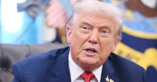 ইসরায়েলকে অবিলম্বে গাজায় বোমাবর্ষণ বন্ধ করতে বললেন ট্রাম্প ইসরায়েলকে অবিলম্বে গাজায় বোমাবর্ষণ বন্ধ করতে বললেন ট্রাম্প