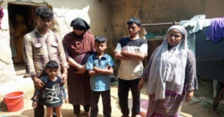 হালুয়াঘাট সীমান্তে নারী-শিশুসহ ৬ রোহিঙ্গাকে পুশইন হালুয়াঘাট সীমান্তে নারী-শিশুসহ ৬ রোহিঙ্গাকে পুশইন