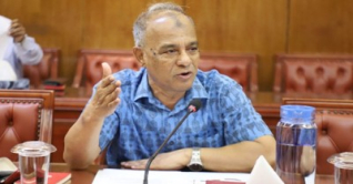 প্রশ্ন তো আর থামানো যায় না, সেফ এক্সিট নিয়ে স্বরাষ্ট্র উপদেষ্টা প্রশ্ন তো আর থামানো যায় না, সেফ এক্সিট নিয়ে স্বরাষ্ট্র উপদেষ্টা