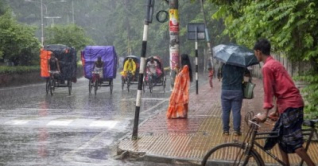 ঢাকায় আজ বজ্রসহ বৃষ্টির সম্ভাবনা, কমবে গরমের তীব্রতা