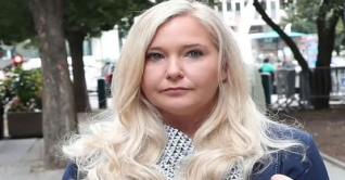 একজন ‘প্রধানমন্ত্রী’ ধর্ষণ করেছিলেন ভার্জিনিয়া জিউফ্রেকে