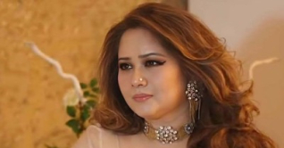 আদালতে কেন ঘুরছেন সামিরার ক্রিকেটার স্বামী