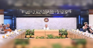 জাতীয় নির্বাচন ও গণভোট একই দিনে করার চিন্তা জাতীয় নির্বাচন ও গণভোট একই দিনে করার চিন্তা