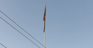 সীমান্তে ১১৭ ফুট উচ্চতায় উড়ল জাতীয় পতাকা 