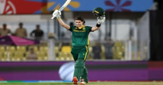 আইসিসির অক্টোবরের সেরা দক্ষিণ আফ্রিকান উলভার্ট