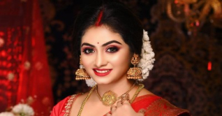 দুর্ঘটনার কবলে অভিনেত্রী তিয়াসা