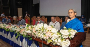 ‘দেশের ৪০ শতাংশ মাছের চাহিদা পূরণ করছে রাজশাহী’