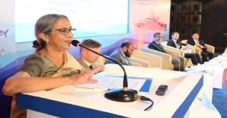 ‘সমুদ্রে অবৈধ ও অতিরিক্ত মৎস্য আহরণে মাছের সংস্থান কমে যাচ্ছে`