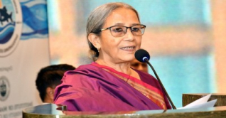 সাগরে দ্রুত কমছে শিকারি মাছ, বাড়ছে জেলিফিশ: মৎস্য উপদেষ্টা