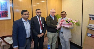 খালেদা জিয়ার চিকিৎসায় যুক্তরাজ্যের বিশেষজ্ঞ চিকিৎসক ঢাকায়