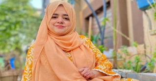 যমজ সন্তান জন্ম, মারা গেলেন পাকিস্তানি কনটেন্ট ক্রিয়েটর যমজ সন্তান জন্ম, মারা গেলেন পাকিস্তানি কনটেন্ট ক্রিয়েটর