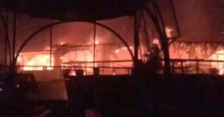 ভারতের পর্যটনরাজ্য গোয়ার নাইটক্লাবে বড় অগ্নিকাণ্ড, নিহত ২৩ ভারতের পর্যটনরাজ্য গোয়ার নাইটক্লাবে বড় অগ্নিকাণ্ড, নিহত ২৩