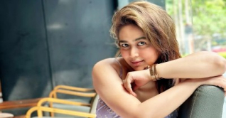 ‘প্রতারক পুরুষ’ নিয়ে যা বললেন অভিনেত্রী ভাবনা ‘প্রতারক পুরুষ’ নিয়ে যা বললেন অভিনেত্রী ভাবনা