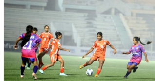 ৮ গোলে হারে শুরু চ্যাম্পিয়ন নাসরিনের