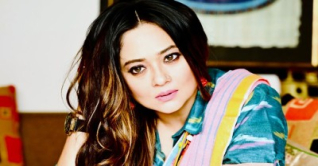 বিজেপিকে ফ্যাসিস্ট বললেন কলকাতার অভিনেত্রী