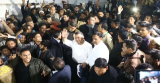 ‘দুলাভাই দুলাভাই’ স্লোগানে মুখর শাহজালালের মাজার এলাকা