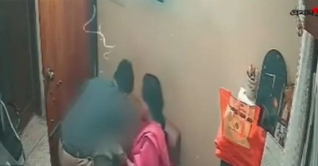 শিশুকে নির্যাতনের ভিডিও ভাইরাল, ২ শিক্ষকের বিরুদ্ধে মামলা