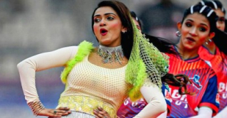 অসুস্থতা নিয়েই বিপিএল মাতালেন তানজিন তিশা অসুস্থতা নিয়েই বিপিএল মাতালেন তানজিন তিশা