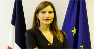 ইরানে সামরিক হস্তক্ষেপ চায় না ফ্রান্স