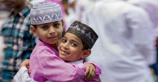 আজ পবিত্র ঈদুল আজহা