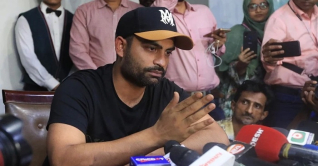 অশ্রুসিক্ত নয়নে ক্রিকেটকে বিদায় বললেন তামিম