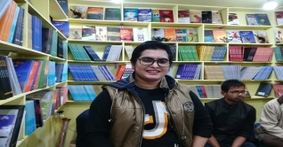 নন্দিনী খান: প্রচ্ছদ শিল্পী থেকে প্রকাশক নন্দিনী খান: প্রচ্ছদ শিল্পী থেকে প্রকাশক