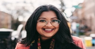 নিউইয়ার্কে ফরটি আন্ডার ফরটি জয়ী হলেন বাংলাদেশী শাহানা নিউইয়ার্কে ফরটি আন্ডার ফরটি জয়ী হলেন বাংলাদেশী শাহানা