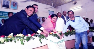 জনগণের কল্যাণে কাজ করছে সরকার : স্পিকার