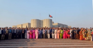শিরীন শারমিনকে লোকসভার স্পিকারের অভিনন্দন শিরীন শারমিনকে লোকসভার স্পিকারের অভিনন্দন