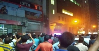 বনানীর স্বপ্ন সুপার শপে আগুন