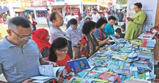 গ্রন্থমেলা পেছাতে চায় বাংলা একাডেমি গ্রন্থমেলা পেছাতে চায় বাংলা একাডেমি