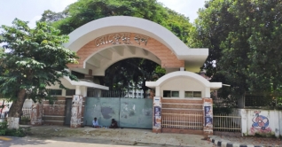 ঢাবির হলে থাকতে পারবেন বিবাহিত ছাত্রীরা ঢাবির হলে থাকতে পারবেন বিবাহিত ছাত্রীরা