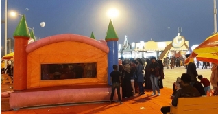 বাণিজ্য মেলায় শিশুদের জন্য চালু হলো দুটি জাম্পিং হাউজ বাণিজ্য মেলায় শিশুদের জন্য চালু হলো দুটি জাম্পিং হাউজ