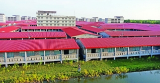 সহস্রাধিক রোহিঙ্গার ভাসানচর যাত্রা