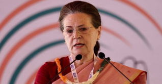 সরকার আন্দোলনকারী শিক্ষার্থীদের শত্রু মনে করছে: সোনিয়া গান্ধী সরকার আন্দোলনকারী শিক্ষার্থীদের শত্রু মনে করছে: সোনিয়া গান্ধী