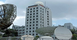 ৬০ কিমি বেগে ঝড়ের আভাস, নদীবন্দরে সতর্কসংকেত