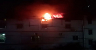 নিয়ন্ত্রণে বসিলায় জুতার কারখানার আগুন