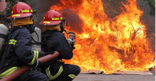 রাজধানীর কল্যাণপুরে বস্তিতে আগুন, নিয়ন্ত্রণে ১৪ ইউনিট