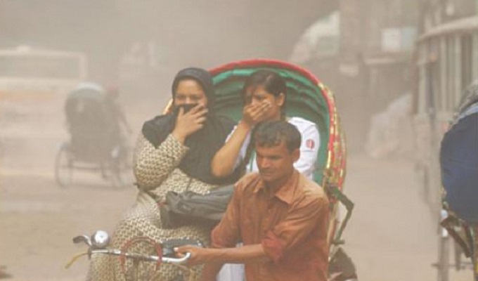 বায়ুদূষণে শীর্ষে লাহোর, অস্বাস্থ্যকর অবস্থায় ঢাকা-দিল্লি