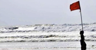 কাল সকাল ৬টা থেকে ‘মহাবিপদ সংকেত’