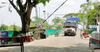 আখাউড়া স্থলবন্দর দিয়ে আমদানি-রফতানি শুরু