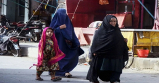 আফগানিস্তানে বাল্যবিবাহ বৈধ করছে তালেবান