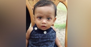 মায়ের কোল থেকে পড়ে শিশুর মৃত্যু