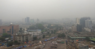 বায়ুদূষণে আজ শীর্ষে ঢাকা বায়ুদূষণে আজ শীর্ষে ঢাকা