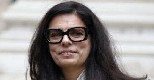 বিশ্বের সবচেয়ে ধনী ৭ নারীর সাতকথা বিশ্বের সবচেয়ে ধনী ৭ নারীর সাতকথা