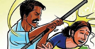 বউ পেটানো ঠিক মনে করেন ৮৩ ভাগ নারী!