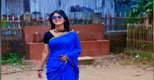 সিলেটে বিউটি পালের পাশে শিক্ষক-লেখক ও সাংবাদিকরা সিলেটে বিউটি পালের পাশে শিক্ষক-লেখক ও সাংবাদিকরা